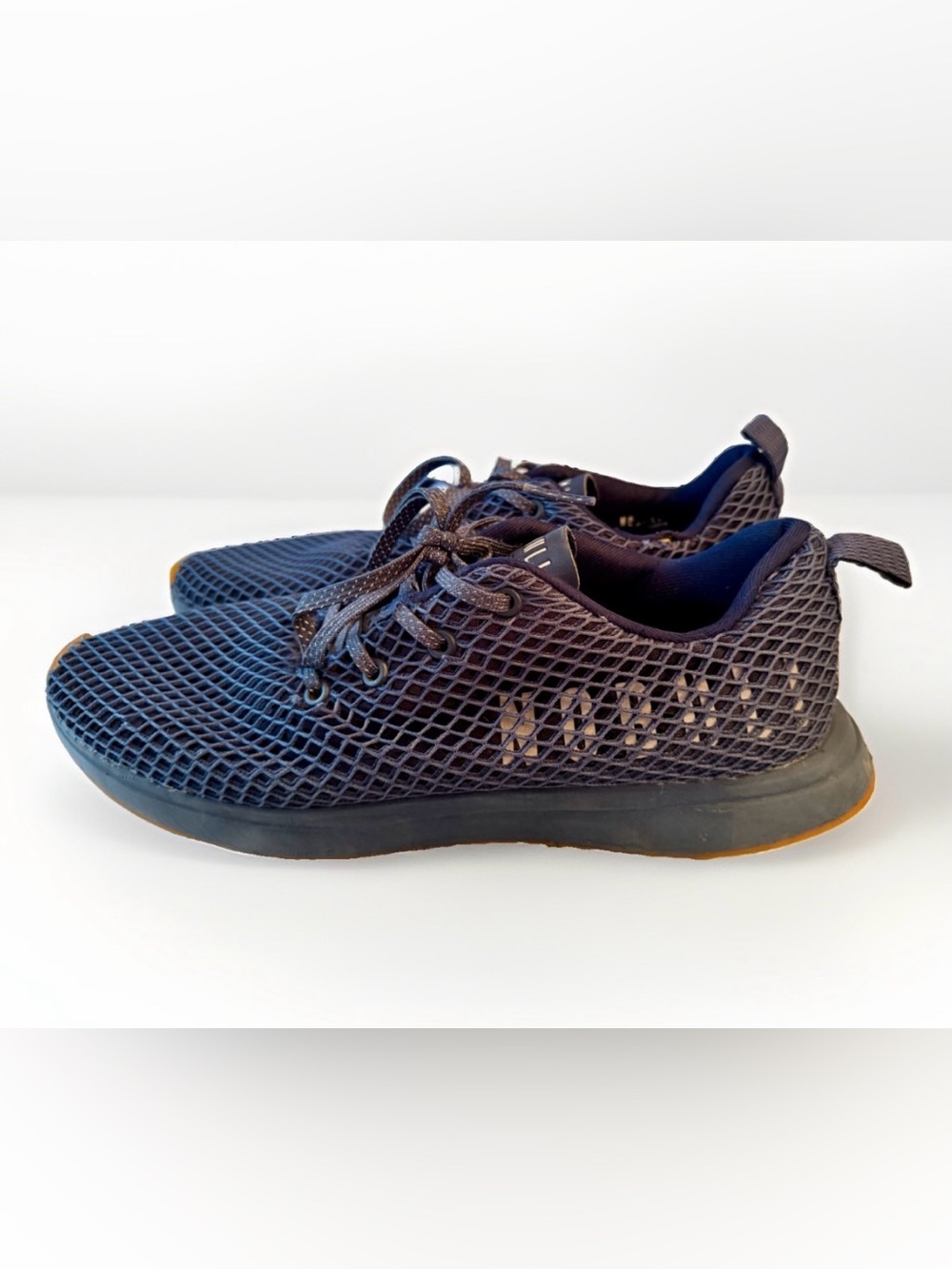 Men's NOBULL Gray Navy Blue Sneakers size 12.5